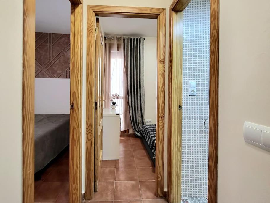 Flamenco, Apartamento Exclusivo De Dos Habitaciones En El Pleno Del Casco Antiguo, Alicante, Playa, Centro Historico, Rambla ภายนอก รูปภาพ